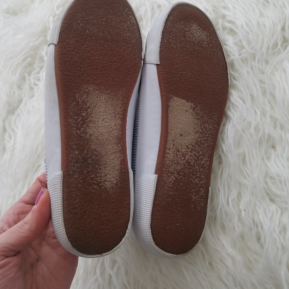 🍍3/$20 Old Navy Canvas Shoes - Picture 4 of 4